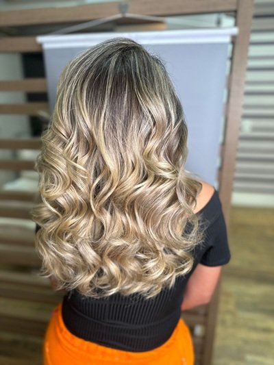 Atendimento de beleza feminina